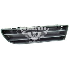 Решітка бампера VW Bora з98-05р.в. перед. прав. (Klokkerholm)