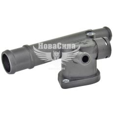 Фланец системы охлаждения VW T-5 1.9TDI с03-09г.в. 3-х выходы (Swag)