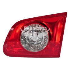 Фонарь VW Passat B6 с05-10г.в. зад. внутр. прав. (Magneti Marelli) (универсал)
