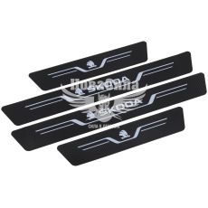 Наклейки на пороги карбон Skoda кт. 4шт. 55х7 передні, 35х7 задні (New)