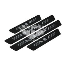 Наклейки на пороги карбон Skoda кт. 4шт. 55х7 передні, 35х7 задні
