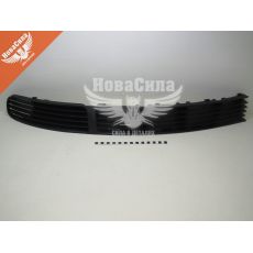 Решетка бампера VW Passat з96-00р.в. перед. лев. (Klokkerholm)