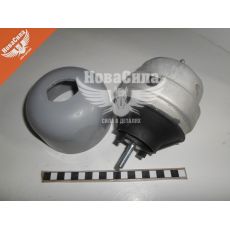 Подушка двигателя VW Passat с96-00г.в. прав. (Starline)