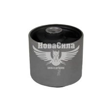 Салинблок рычага Mitsubishi Pajero III с00-06г.в. зад. подв. перед. нижн. (NTY)