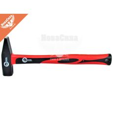 Молоток слюсарний (Intertool) 500г ручка з фібергласа