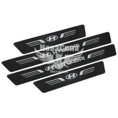 Наклейка на пороги карбон Hyundai кт. 4шт. 55х7 передние, 35х7 задние