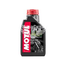 Гидравлическое масло 10W (Motul) Fork Oil Expert Medium 1л. (для мото вилок) (822201)