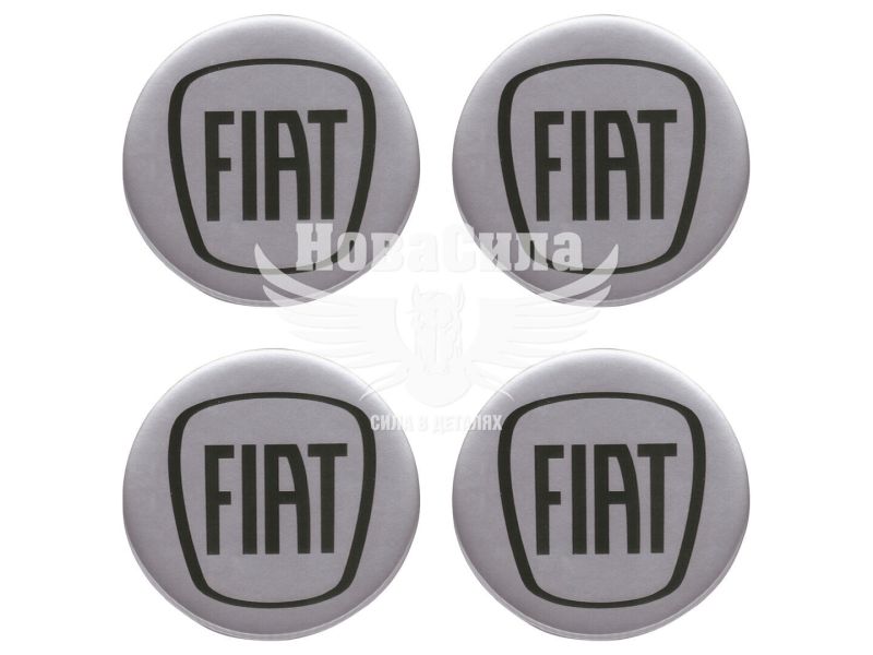 Наклейка Fiat на ковпаки (силікон) срібна діам. 5х5 (67-89)